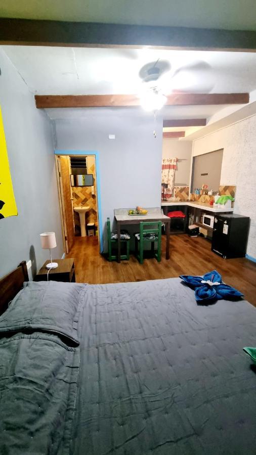 Hostal Henua Roa Hanga Roa Exterior photo
